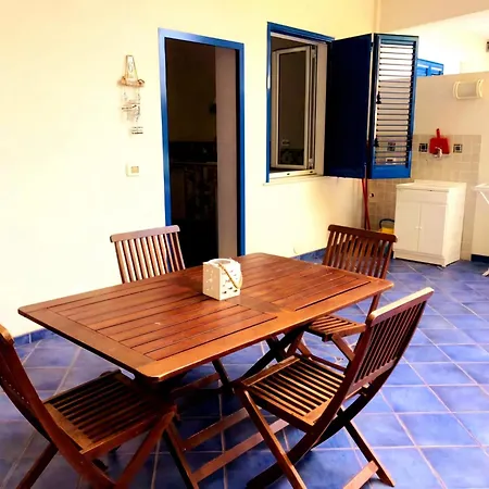 Magico Appartamenti Scafa - Marina Capo dʼOrlando Exterior foto