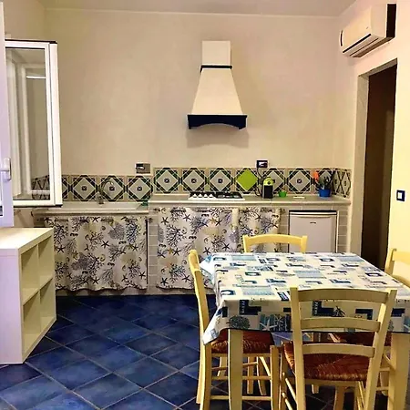 Magico Appartamenti Scafa - Marina Capo dʼOrlando Exterior foto
